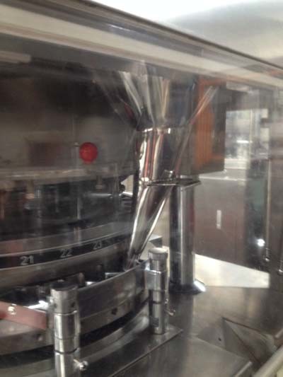Máquina de prensa de tabletas rotativas farmacéutica certificada CE